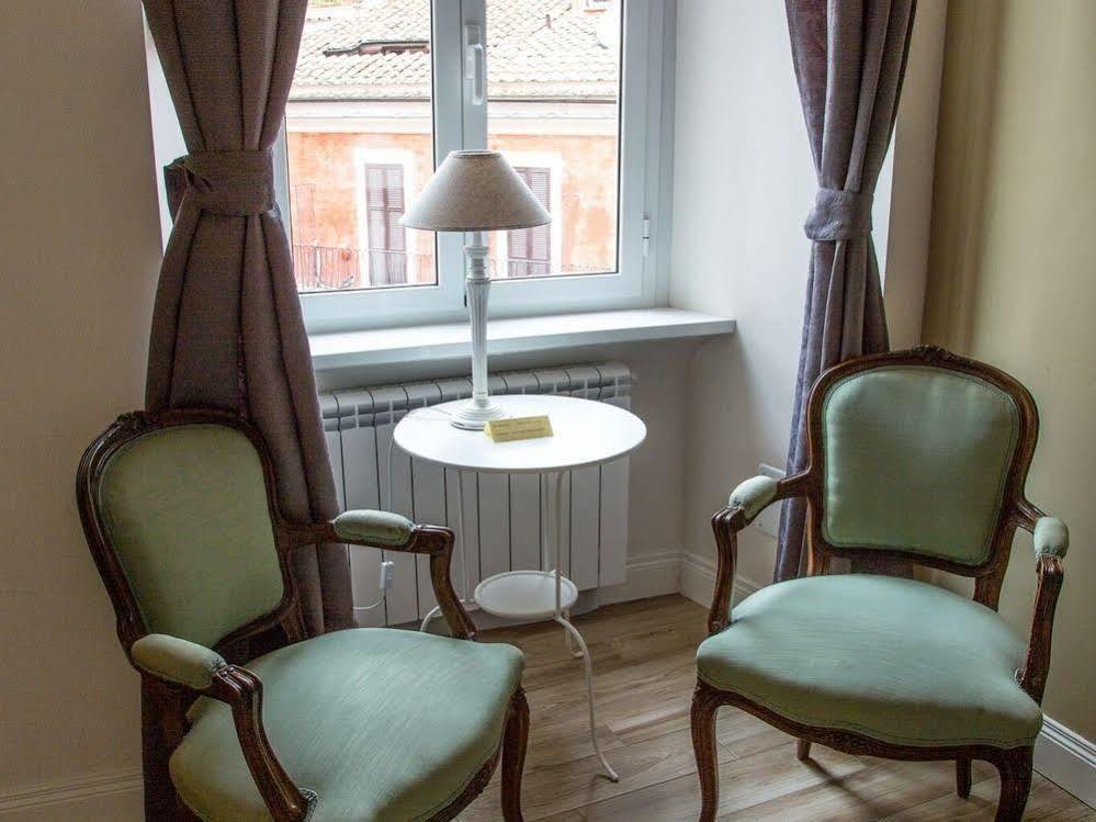 Cavour Forum Bed & Breakfast