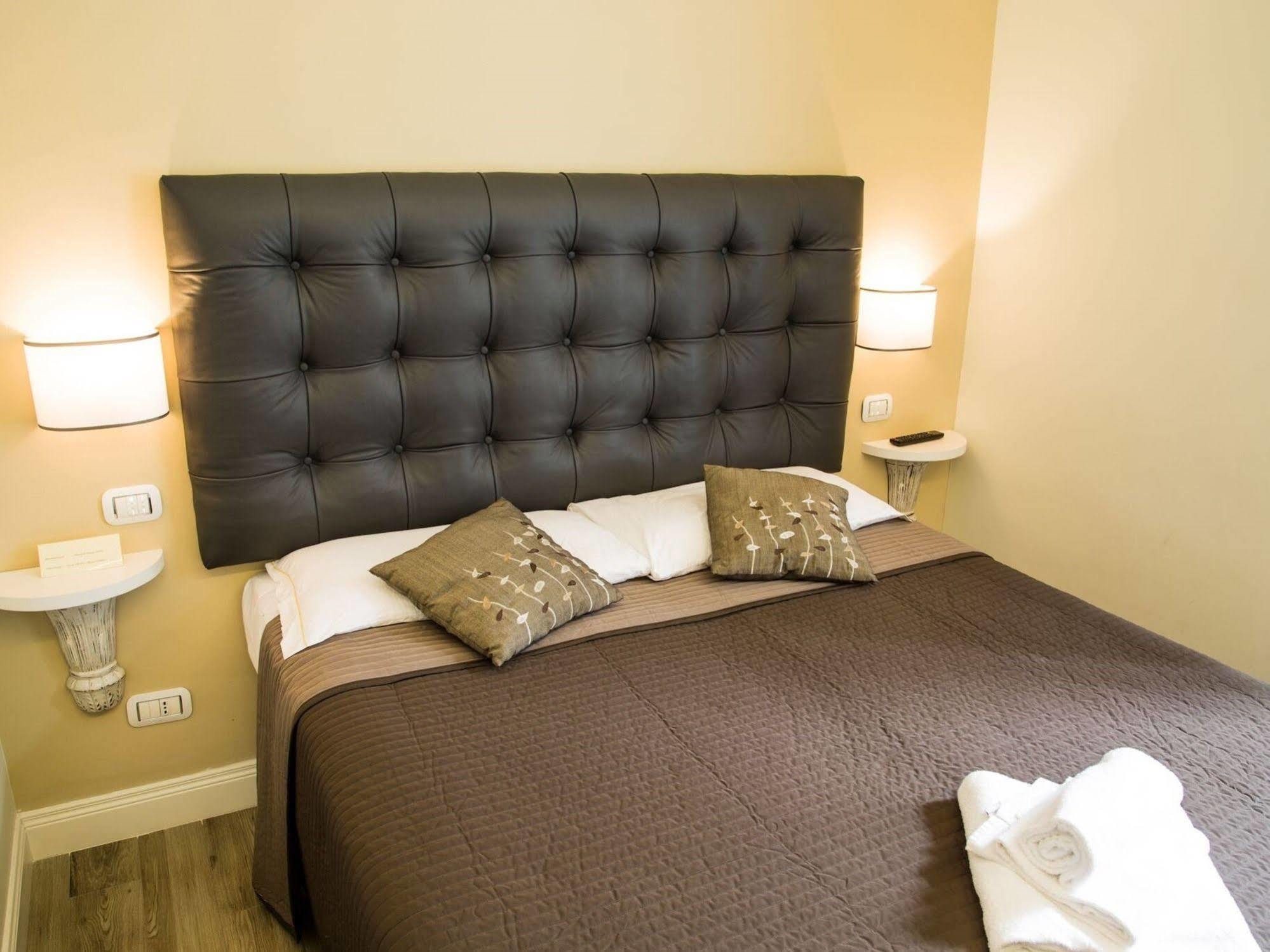 Bed & Breakfast Cavour Forum 3*